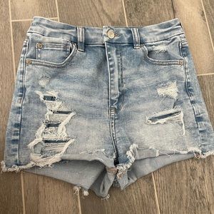 American Eagle curve love high rise shortie, light wash jean shorts